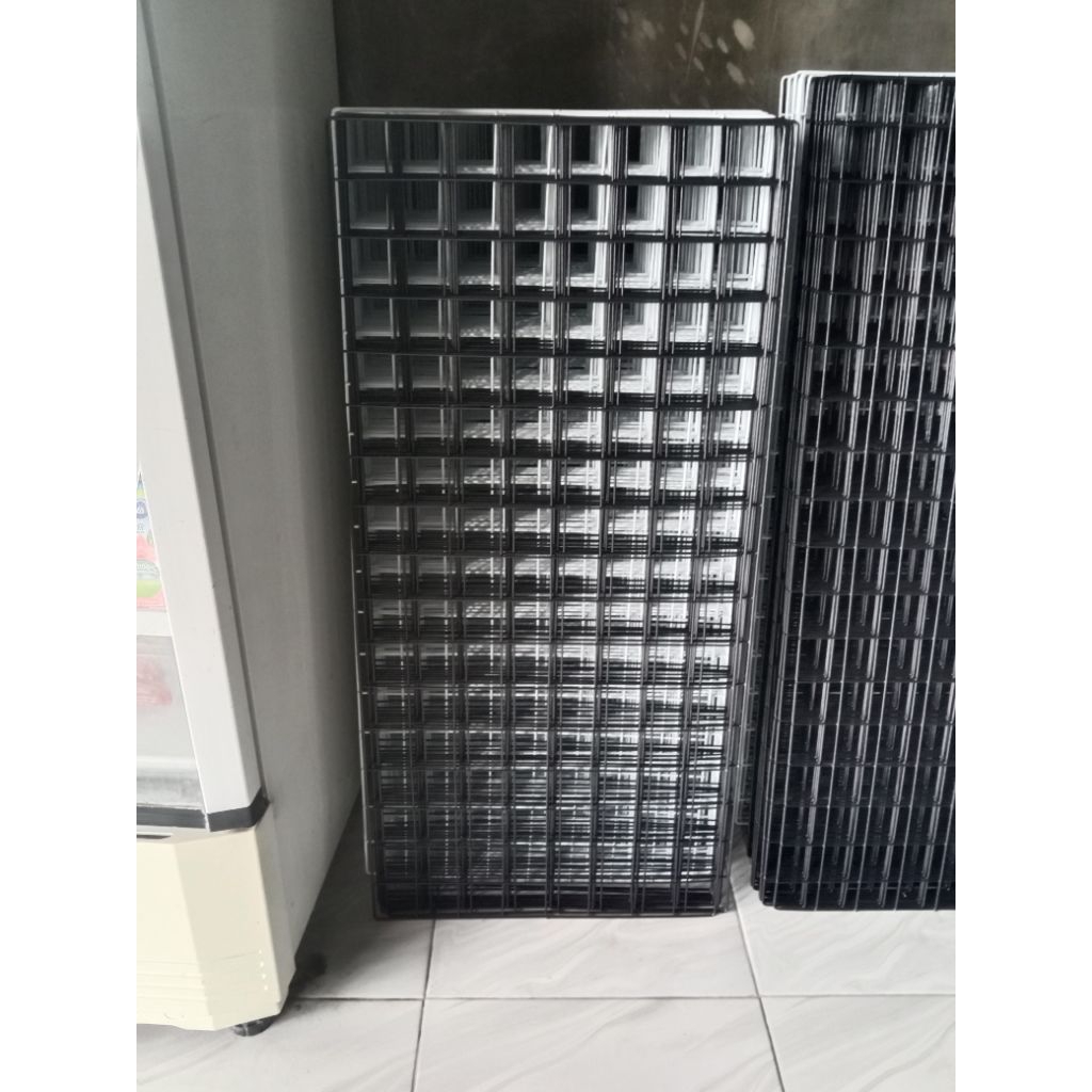 Jual Ram kawat 45x95 HITAM # Ram Dinding # Ram tanpa bingkai | Shopee ...