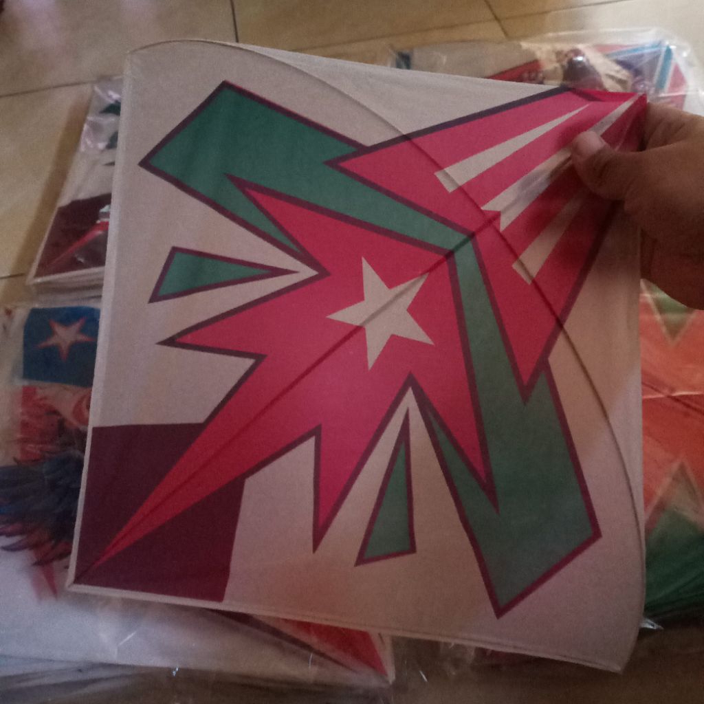Jual Layangan Jabrug Motif Sablon (Sudah Sortir) | Shopee Indonesia
