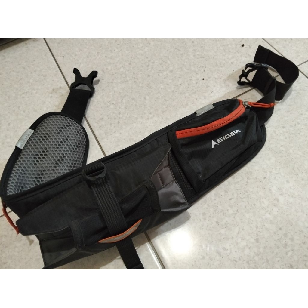 Jual belt atau sabuk botol minuman buat lari dan hiking, merk Eiger ORI ...