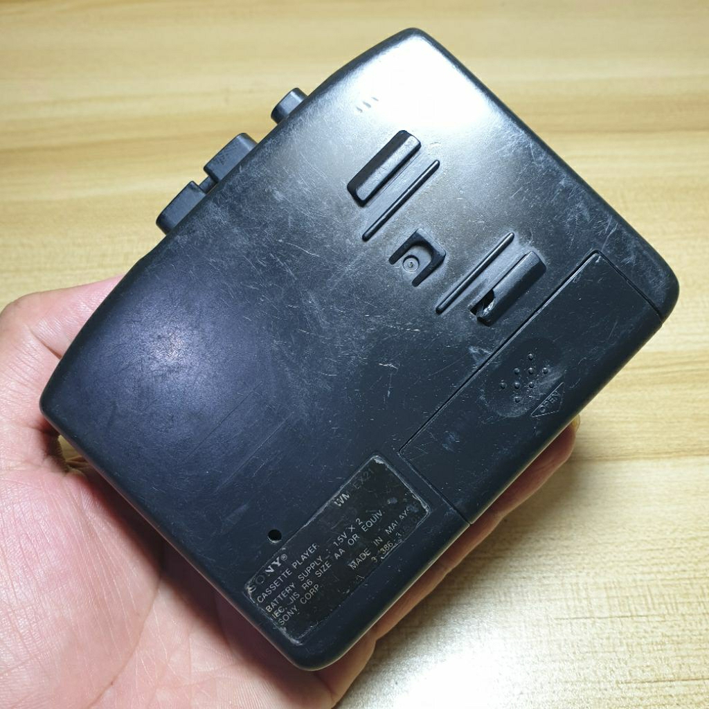 SONY - LECTEUR Cassette / Baladeur / Walkman Sony WM-B39 - ⚠️ Pour