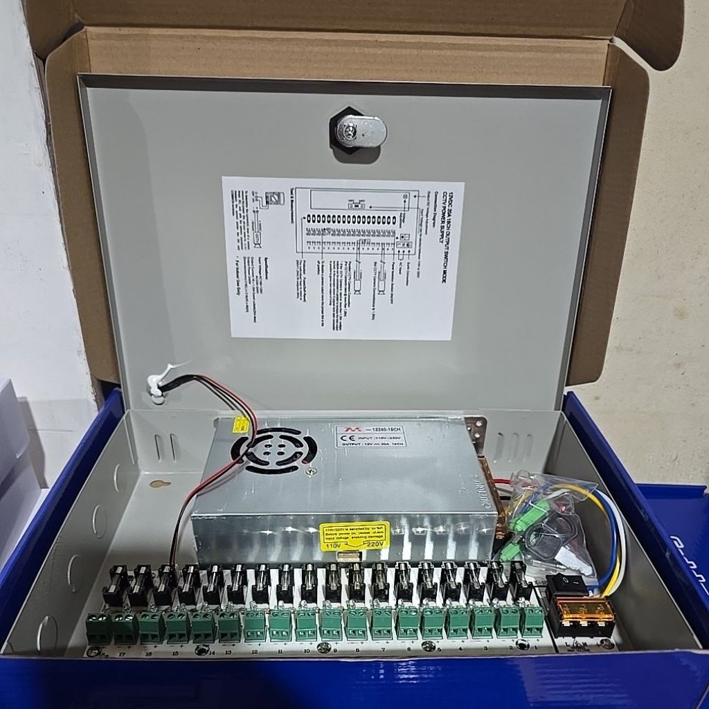 Jual PSU Power Supply CCTV Box 12V 20A - PSU box CCTV - | Shopee Indonesia