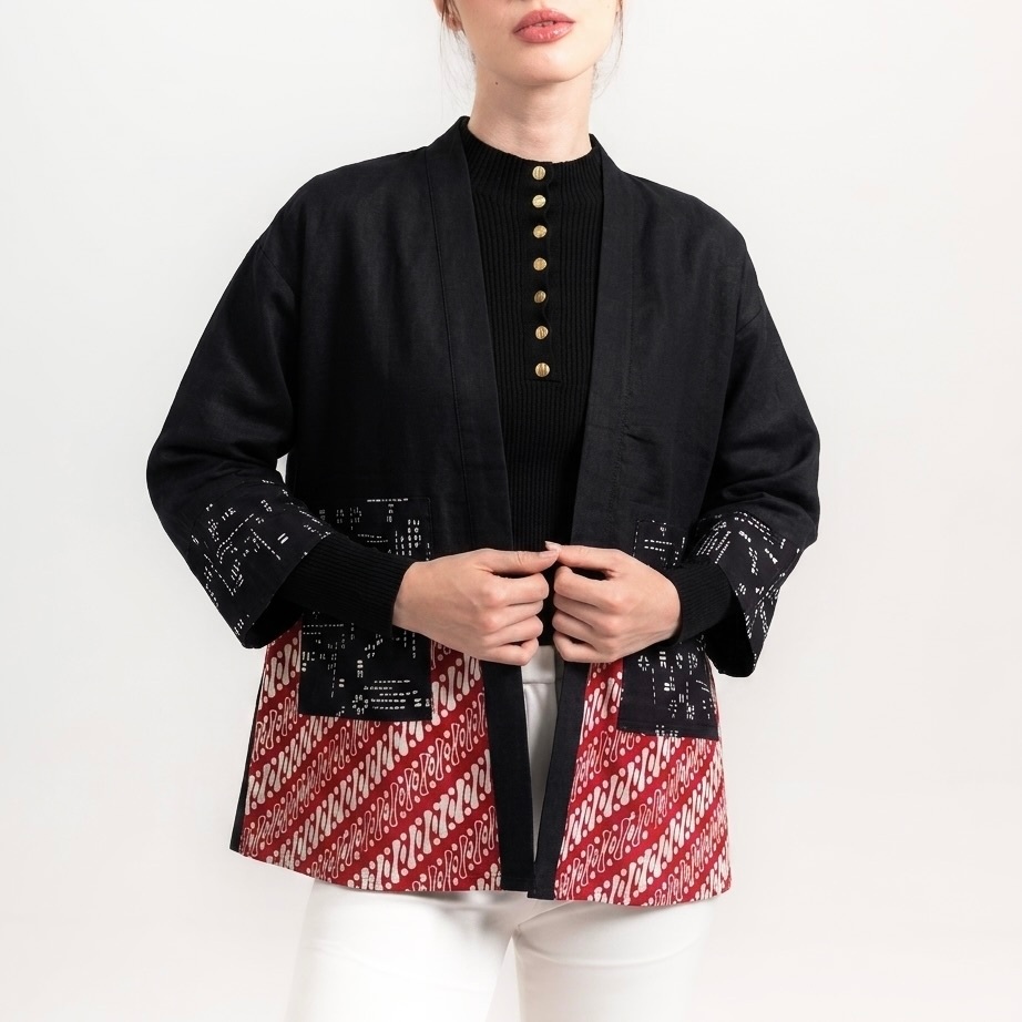 Frawlin Sera Top - Outer Kimono Batik Monokrom Handmade |…