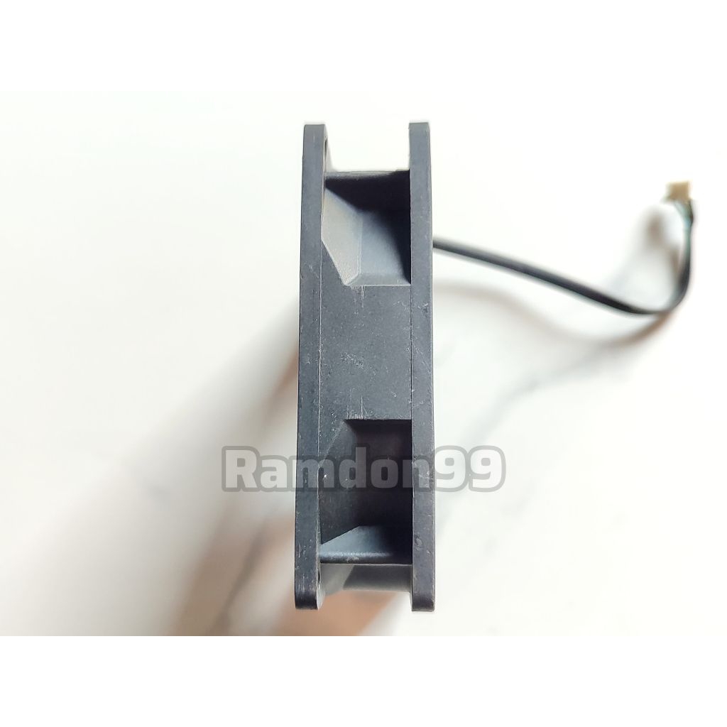 Jual Kipas DC 12V 0.40A 9x9cm High Speed Ori FOXCONN 4 Pin Sensor Suhu ...