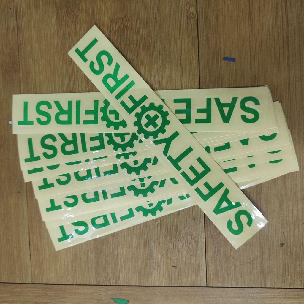 Jual Cutting Sticker K3 Safety First 20cm x 3cm #StickerHelm | Shopee ...