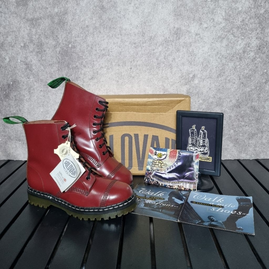 Jual Solovair 8eye Chery Red 7uk Made in England MIE BNIB Dr