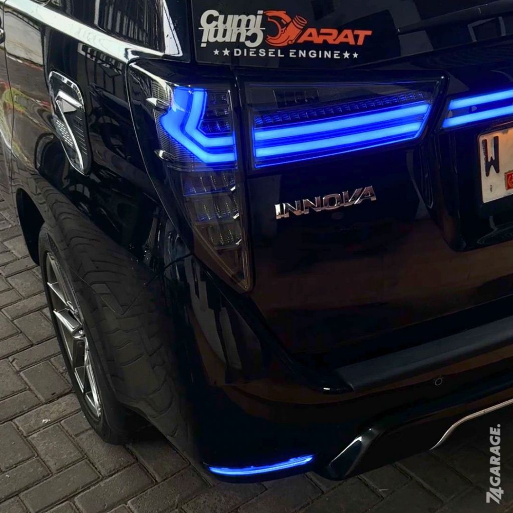 Jual Stoplamp Innova Reborn Model Lexus set Trunklid & LED bemper RGB ...