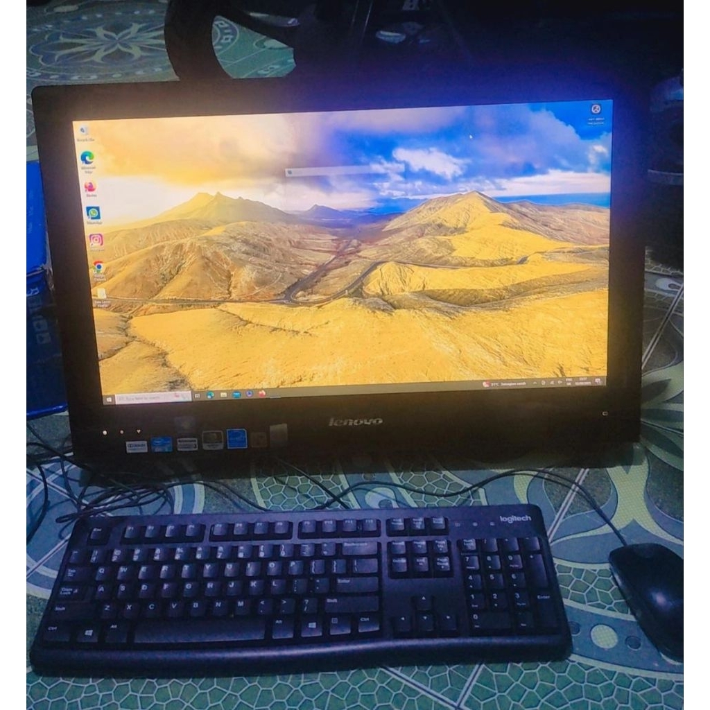 Jual Komputer AIO Lenovo B540 CORE i5 Ideacentre Touchscreen Ada Kamera ...