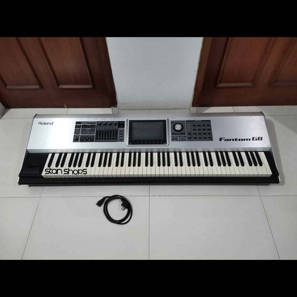 Jual Roland Fantom G8 88 Key Synth Synthesizer / Korg Yamaha Nord ...