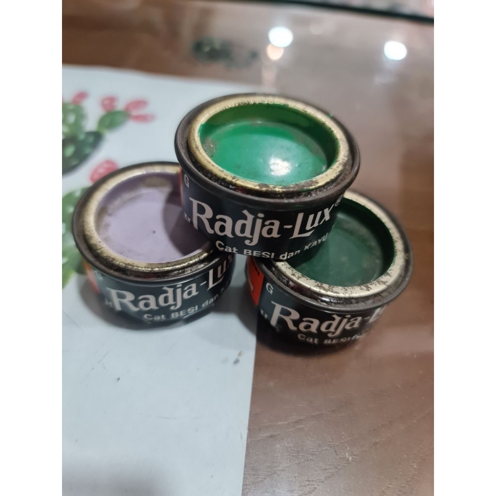 Jual Raja-Lux 25gr Cat Kayu & Besi Terbaik Termurah Kemasan 25gr ...