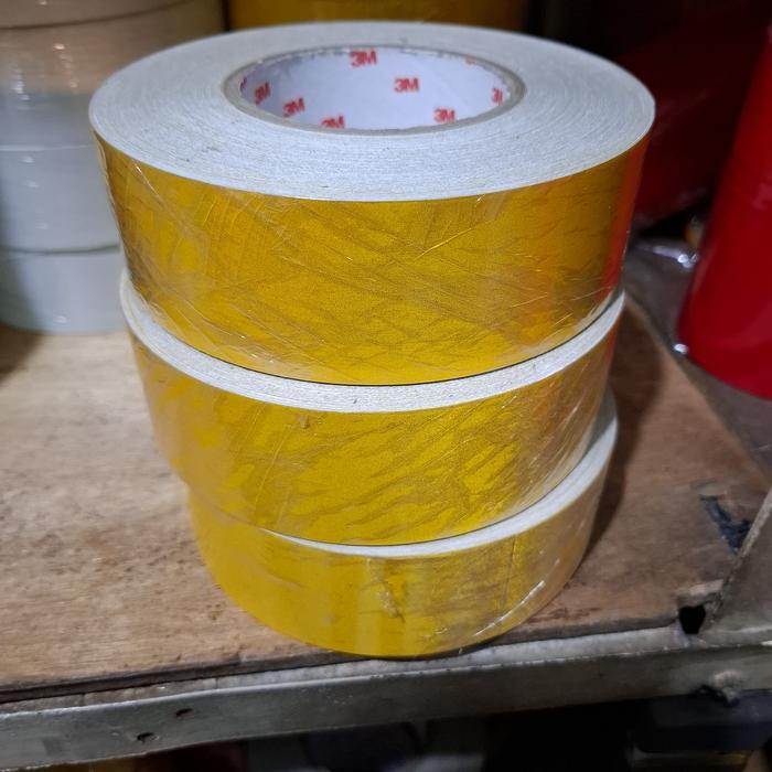 Jual [2 inch x 45m] 3M 610 Series Sticker Scotchlite Reflective Tape ...