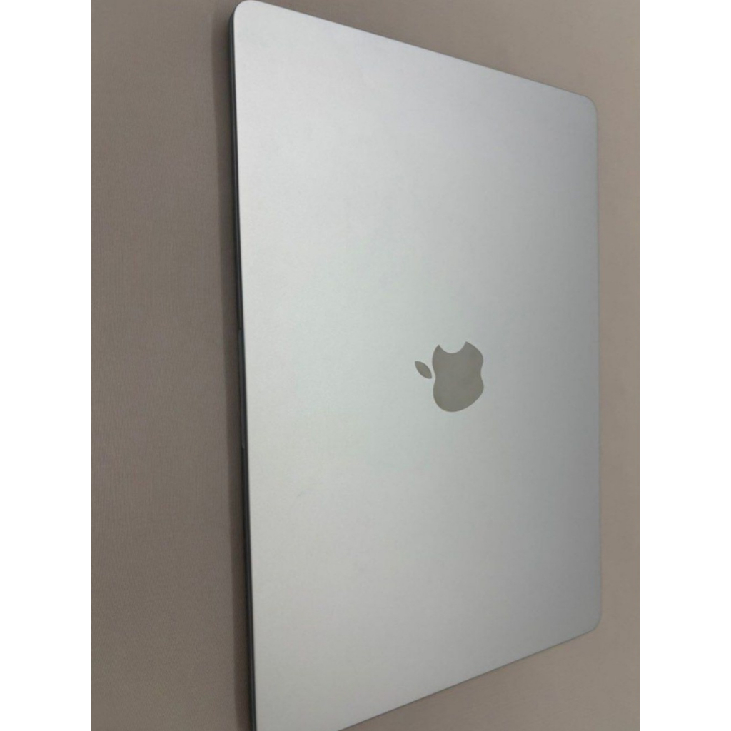Jual Macbook Pro M4 16 Inch RAM 24/512GB Silver Fullset Like New ...