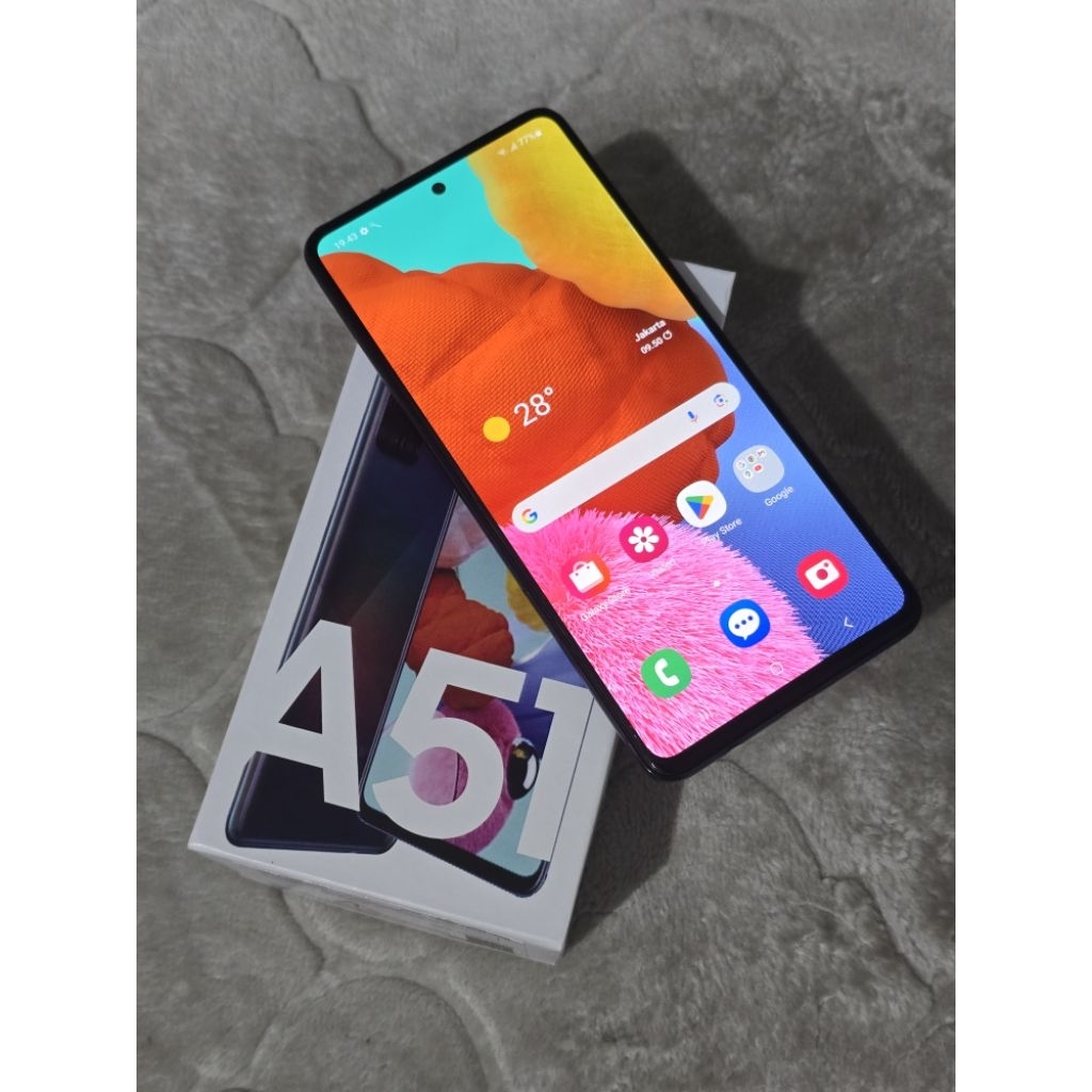 Samsung Galaxy A51 128GB resmi SEIN Fullset Termurah.