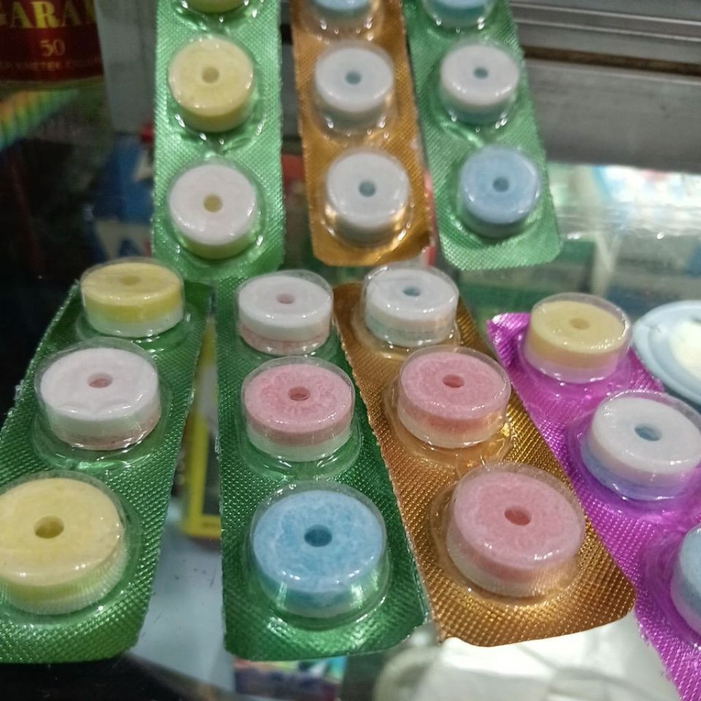 Jual permen jadul warna warni priwite rasa buah isi 3 pcs | Shopee ...