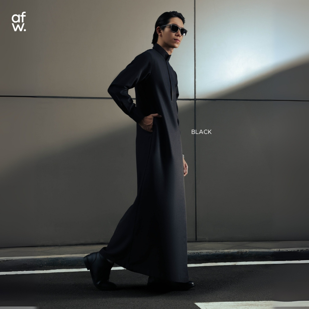Jual Zaheer Thobe Hitam | Jubah Gamis Slimfit Hitam Pria Dewasa Premium ...