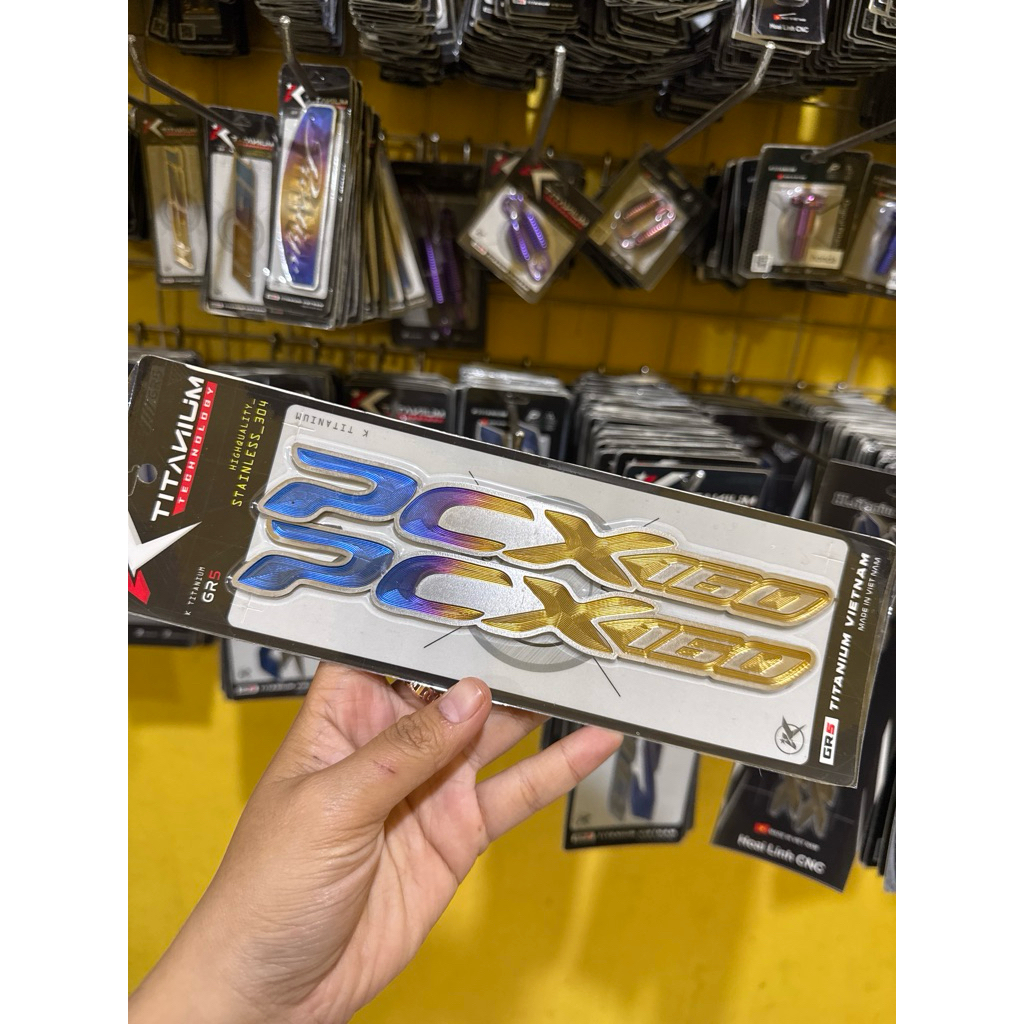 Jual Emblem body Pcx 160 titanium | Shopee Indonesia