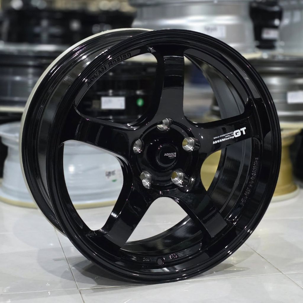 Jual VELG RACING ADVAN GT R17 LEBAR 7,5 PCD 5X114,3 velg racing mobil ...