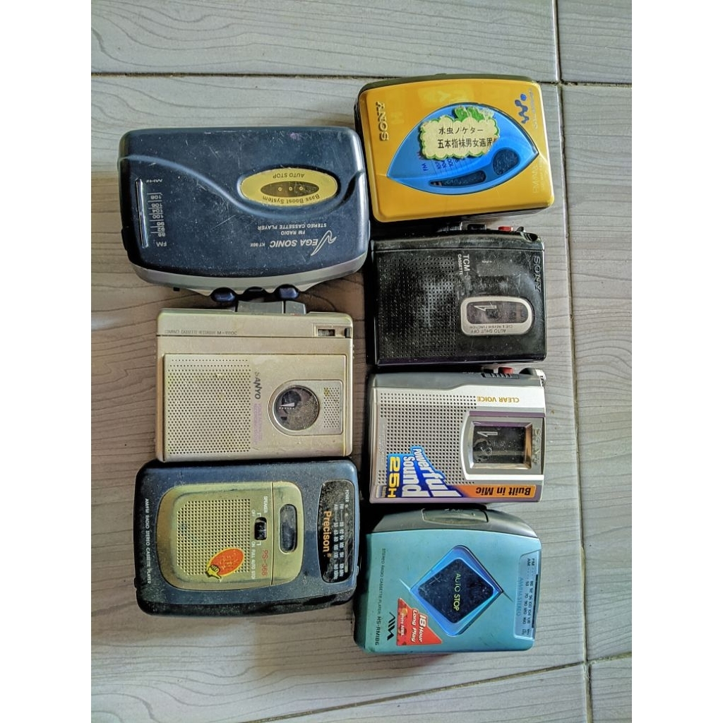 Jual Walkman Bahan Display [ BACA DESKRPSI PRODAK ] | Shopee Indonesia