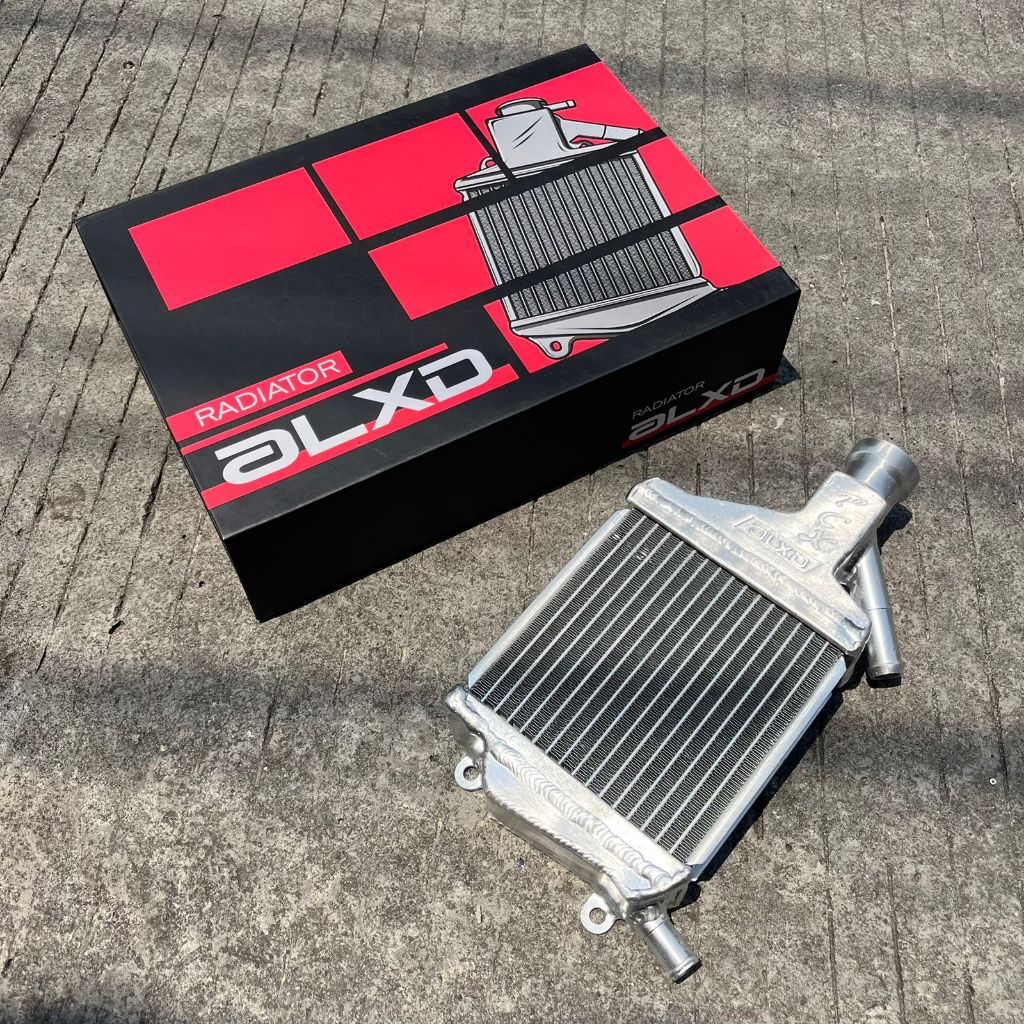 Jual RADIATOR / PENDINGIN MESIN PCX 160 ORIGINAL THAI ALXD TANPA TUTUP ...