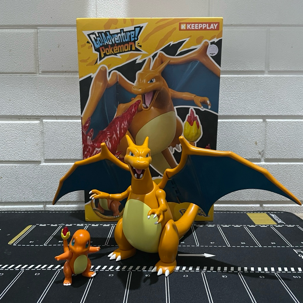 Jual Figure Pokemon Keeplay Charizard and Charmander set Go!Adventure ...