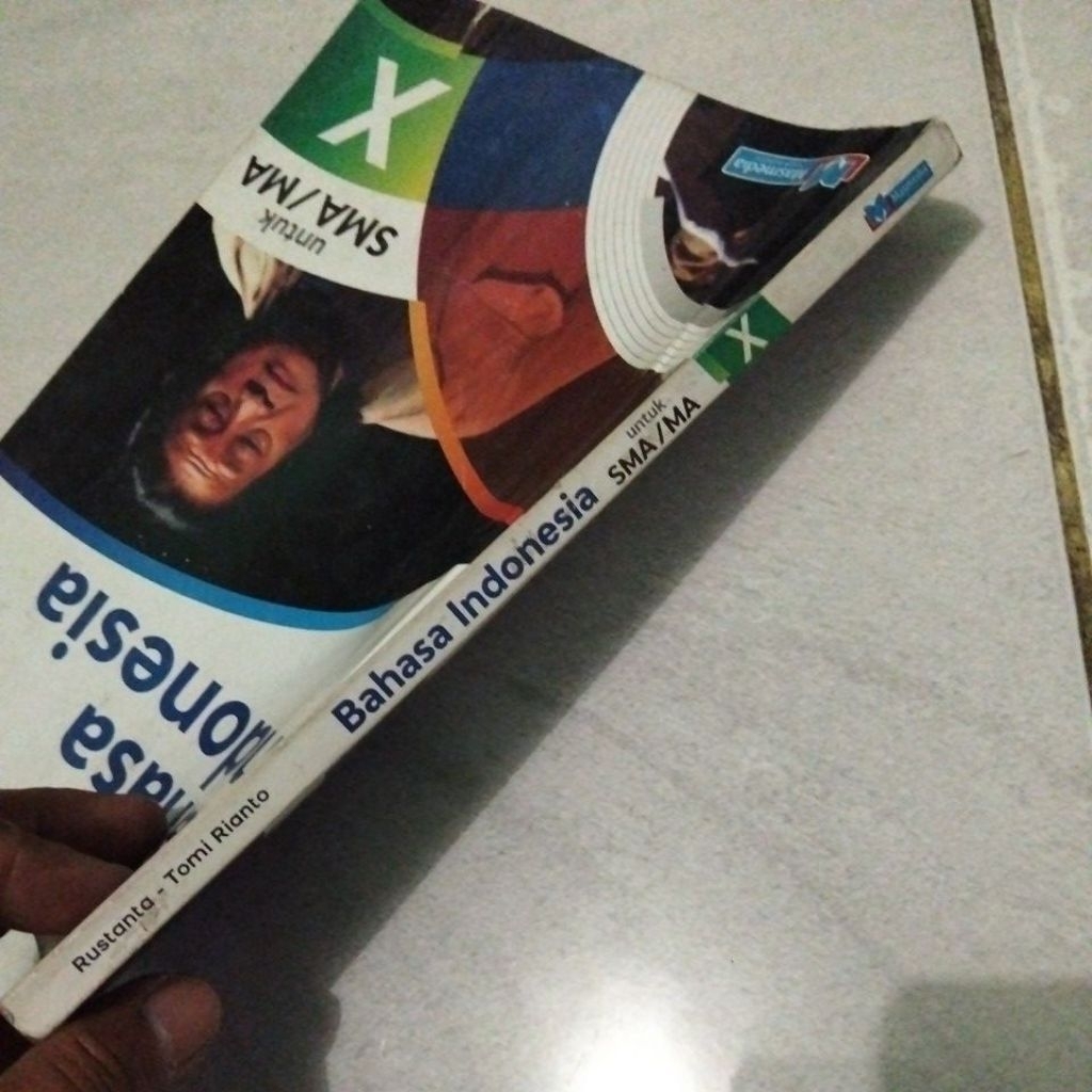 Jual tomi Rianto bahasa Indonesia untuk SMA ma kelas 10 kurikulum ...