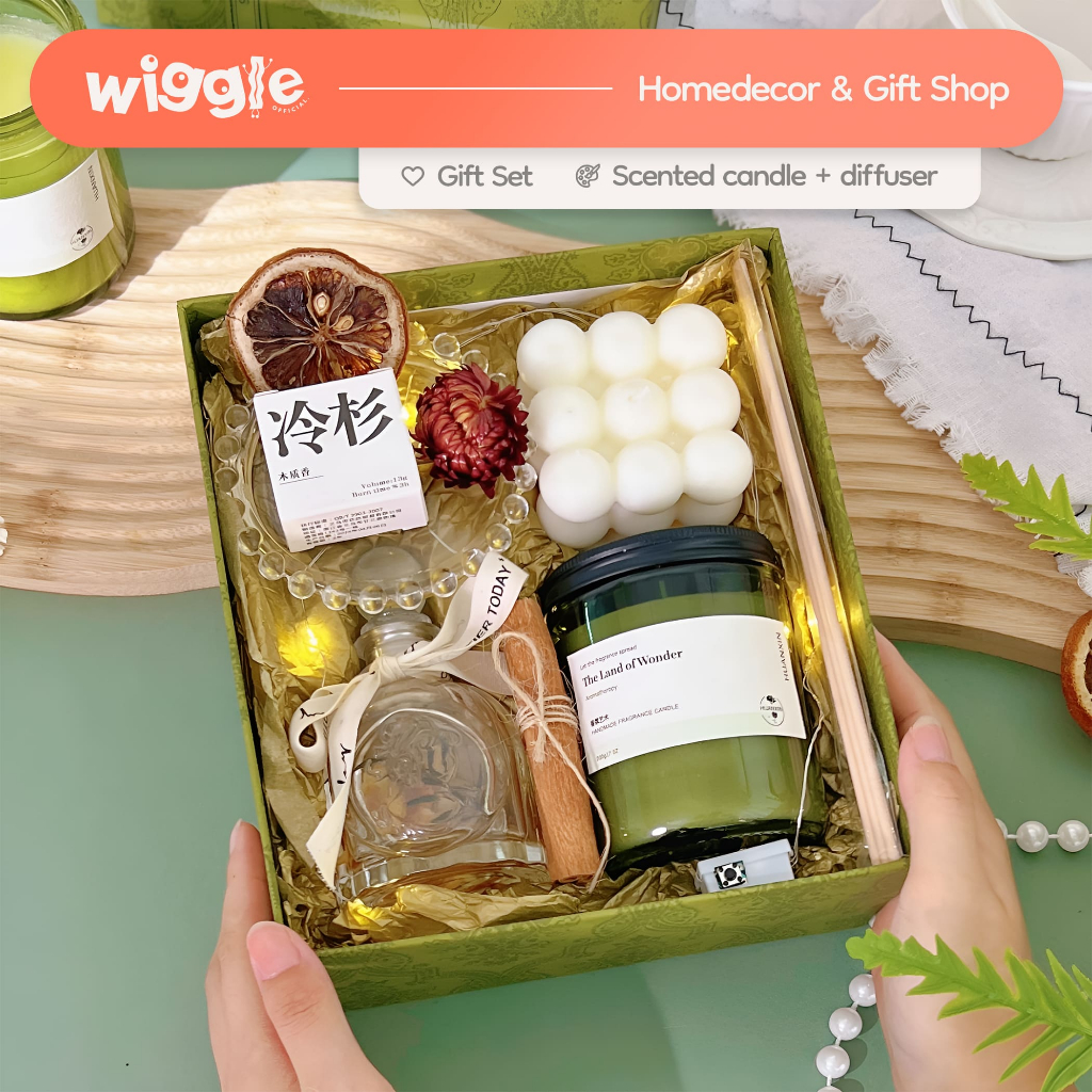 Wiggle Hampers Combo Box Scented Candle Reed Diffuser Kado Unik Gift Set Hadiah Ulang Tahun Birthday Lilin Aromaterapi Gift Box Set Aesthetic Souvenir