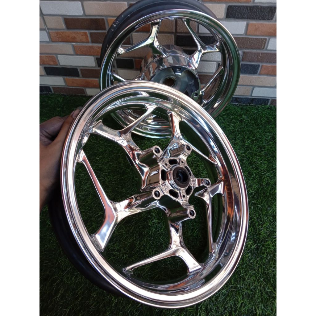 Jual Velg PCX 160 ABS Depan Belakang Original Copotan Poles Baru ...