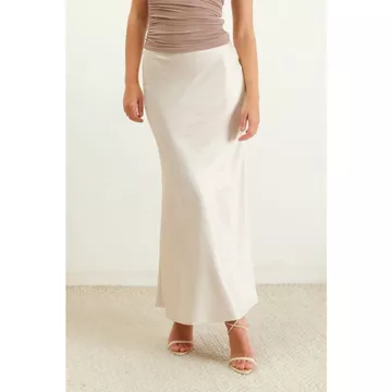 Rok Satin A Line Maxi Satin Silk Premium High Waist Pinggang Karet Tebal Tidak Nerawang Elegan