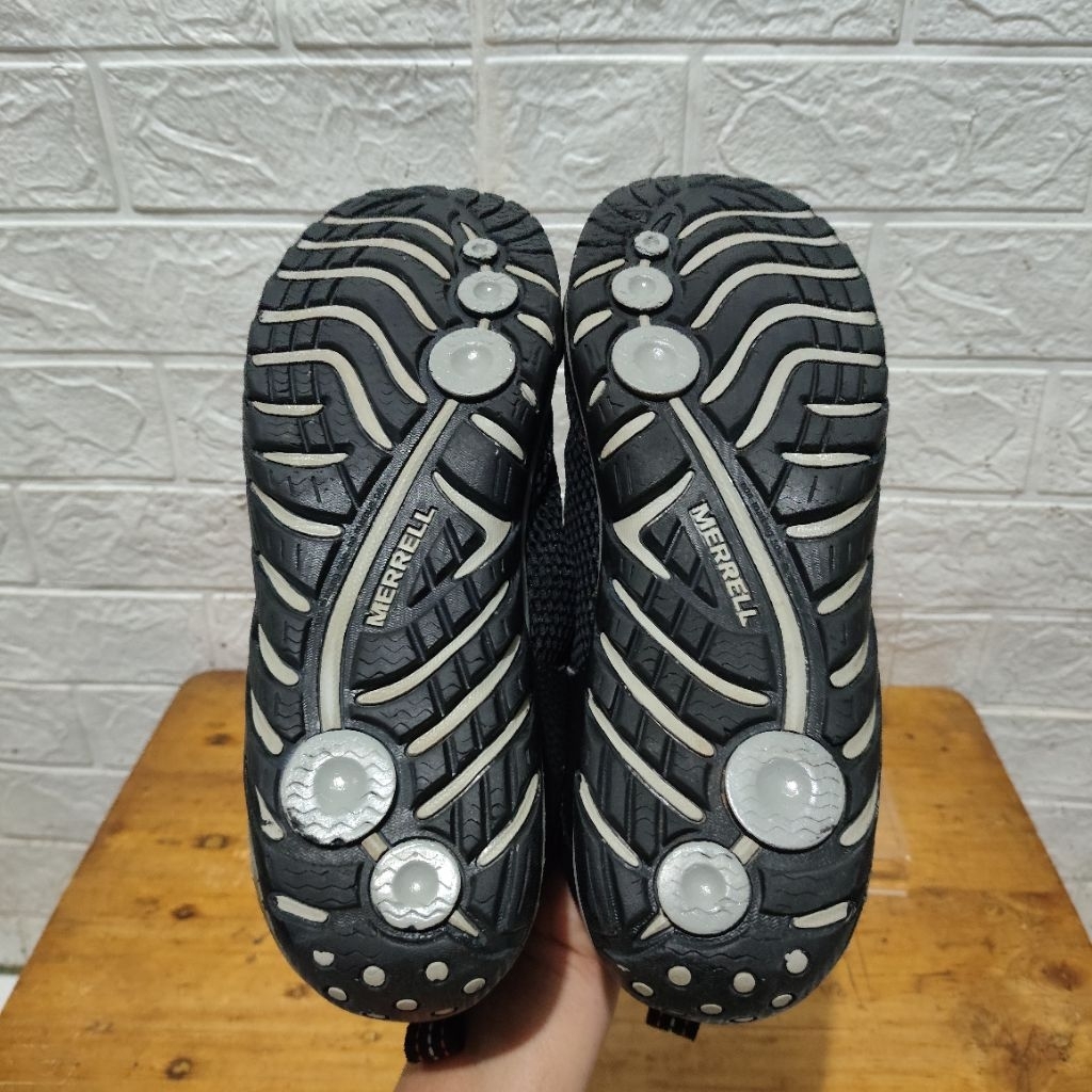 Jual sepatu outdoor MERRELL second | Shopee Indonesia