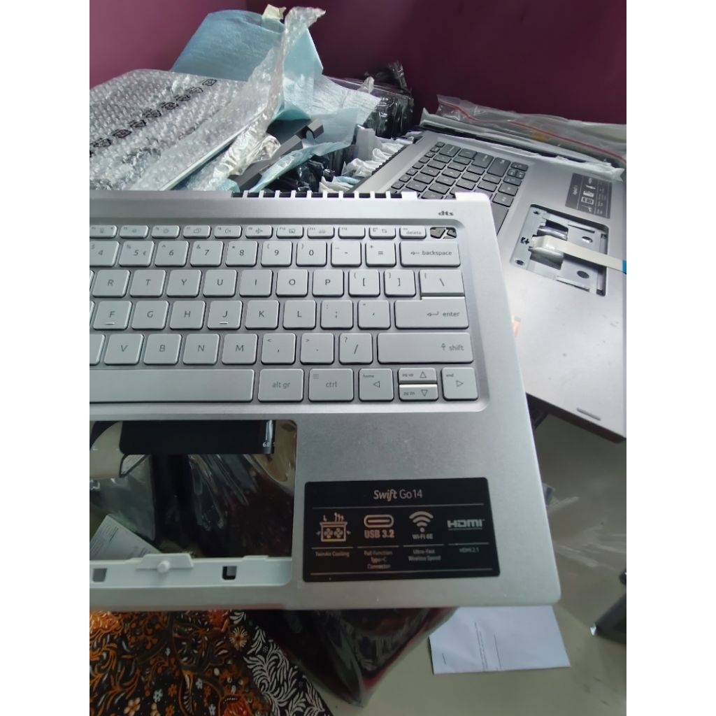 Jual keyboard acer swift go 14 original normal | Shopee Indonesia