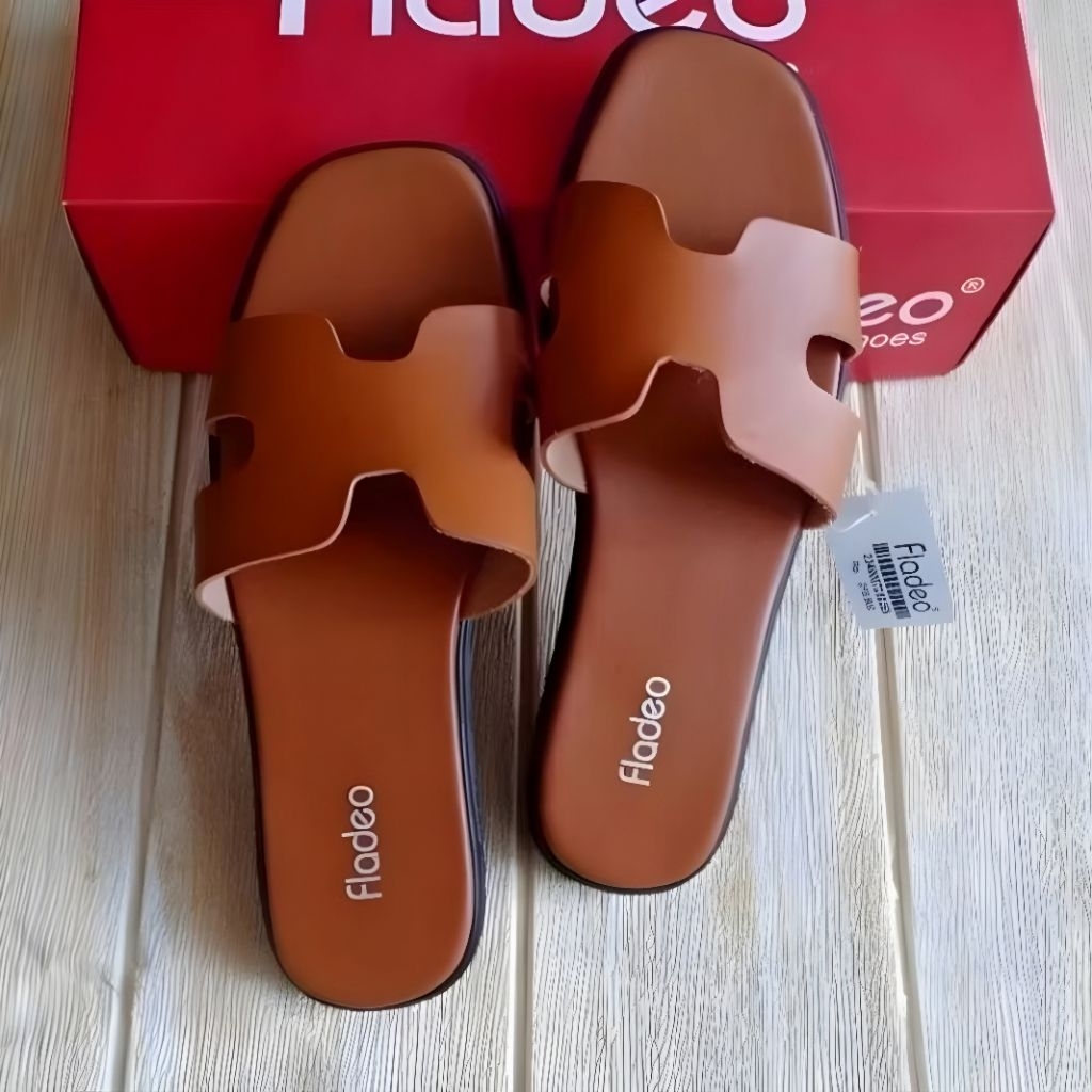 Sandal Slip-on Fladeo Wanita - foto 3