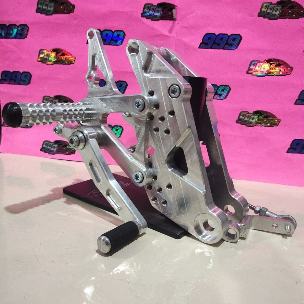Jual footstep underbone mxking race bpro racng spc yamaha mx king ...