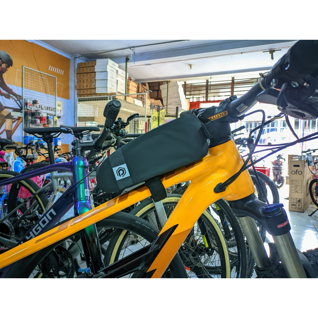 Jual TOP TUBE BAG / TAS FRAME ATAS Merk POLYGON WEATHERPROOF | Shopee ...