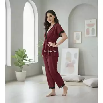 Trijaya. Set Baju Tidur Casandra Celana Pendek Set Piyama Baju Tidur Wanita Celana Panjang