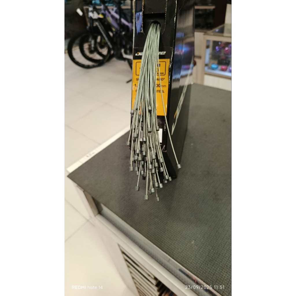 Jual Kabel inner Shifter Jagwire Galvanized 1.2mm 2300mm For Sram ...