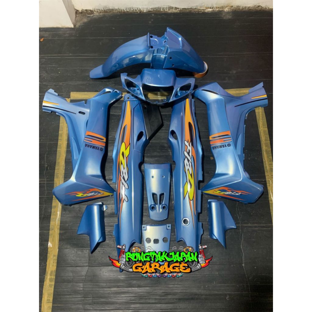 Jual Full Set Bodi Halus Fiz r Biru Dolpin Set Striping Custom Cover ...