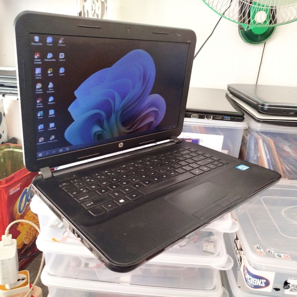 Jual Laptop Second Bekas Merk HP No Minus Siap Pakai | Shopee Indonesia