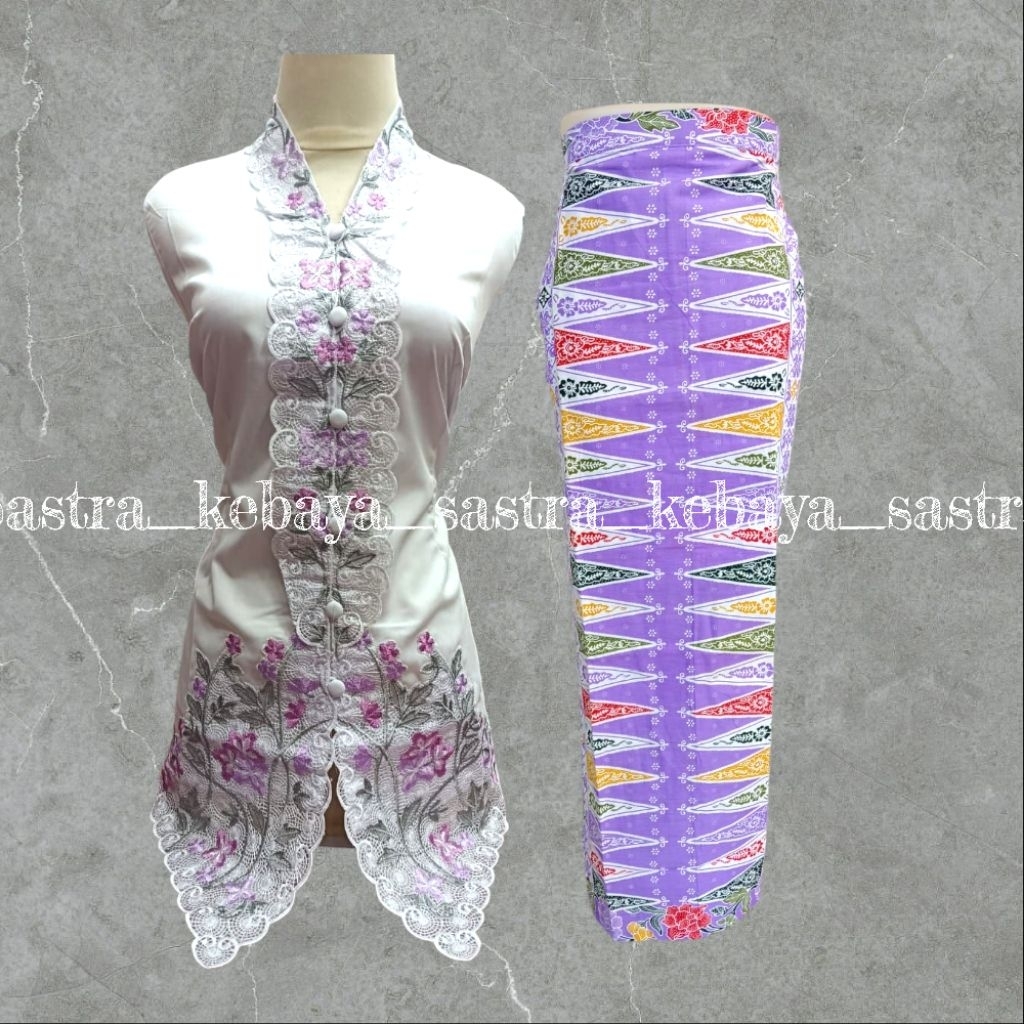 Jual New Setelan Kebaya Encim Dan Rok Tumpal Betawi // Kebaya Encim ...