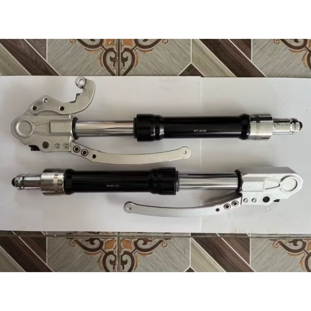 Jual USD adv Shock depan USD honda Adv 150 160 abs cbs honda adv ...
