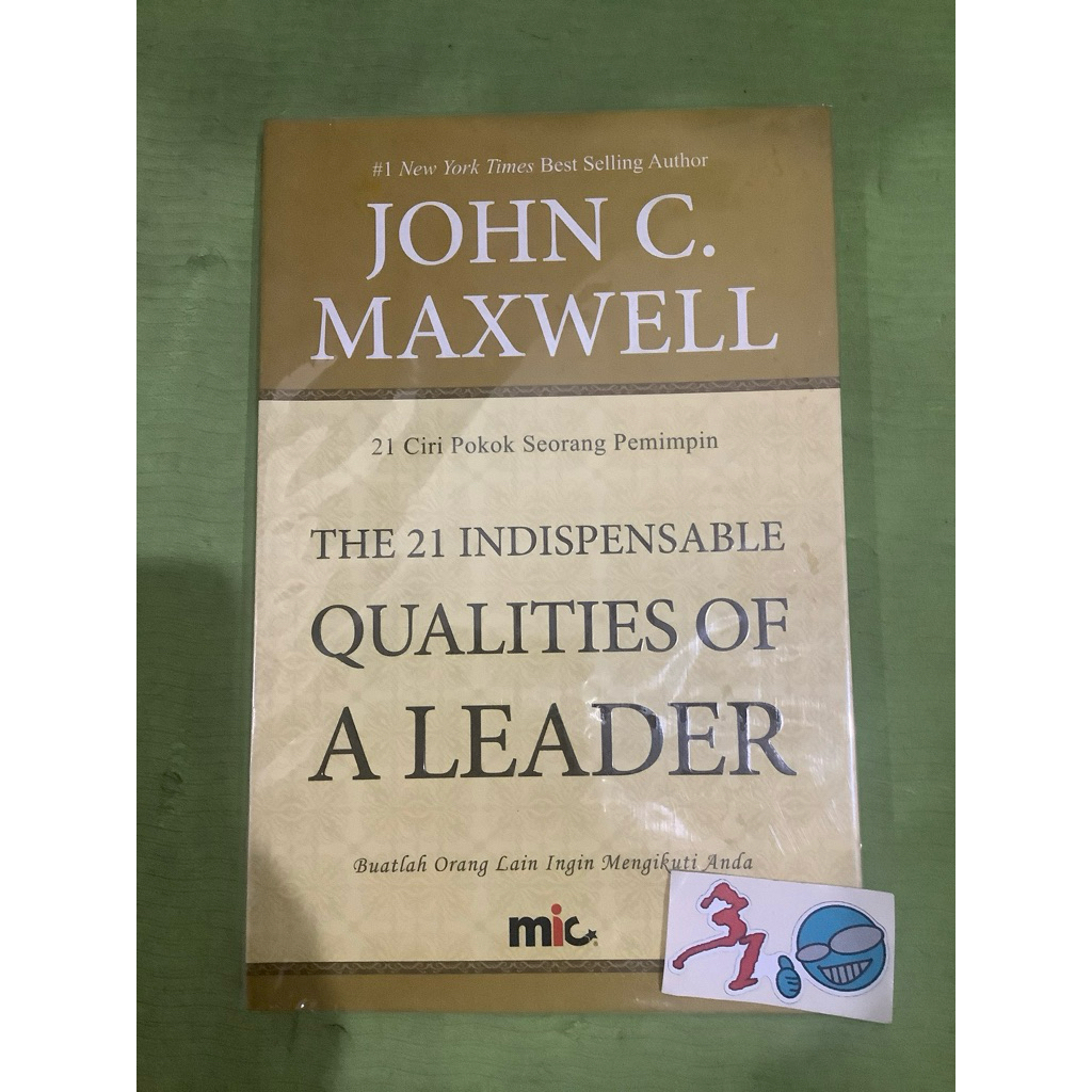 Jual buku John C Maxwell The 21 Indispensable Qualities of