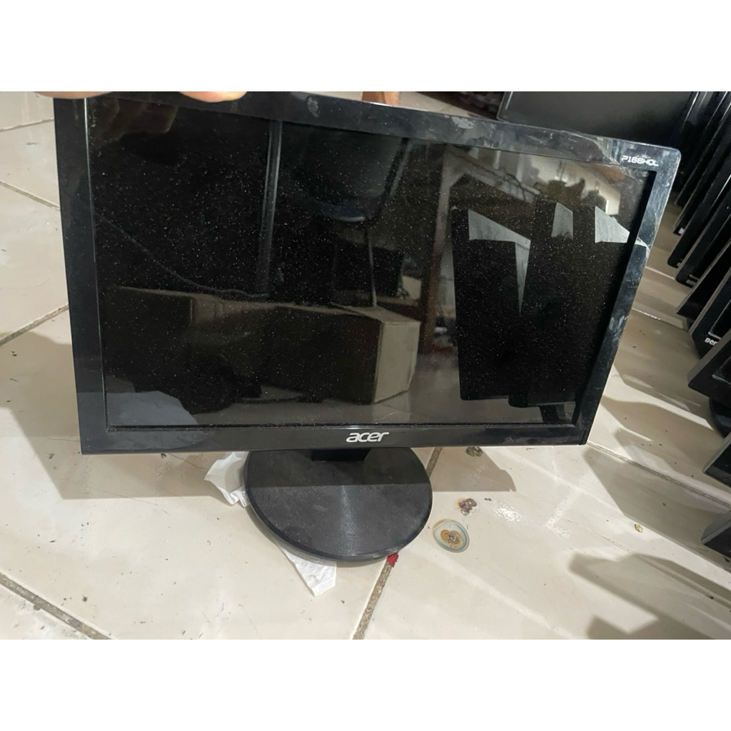 Jual Lcd Monitor 16 inch Wide Minus (lengkap kabel siap pakai ...