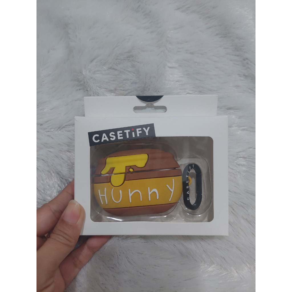 Jual Casetify Case & TWS Winnie The Pooh Hunny, Marithe & polos Ungu ...