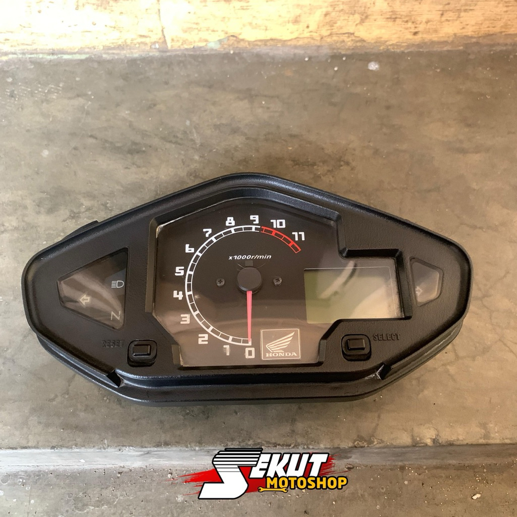 Jual Spidometer Speedometer Megapro Monoshock Original Copotan | Shopee ...