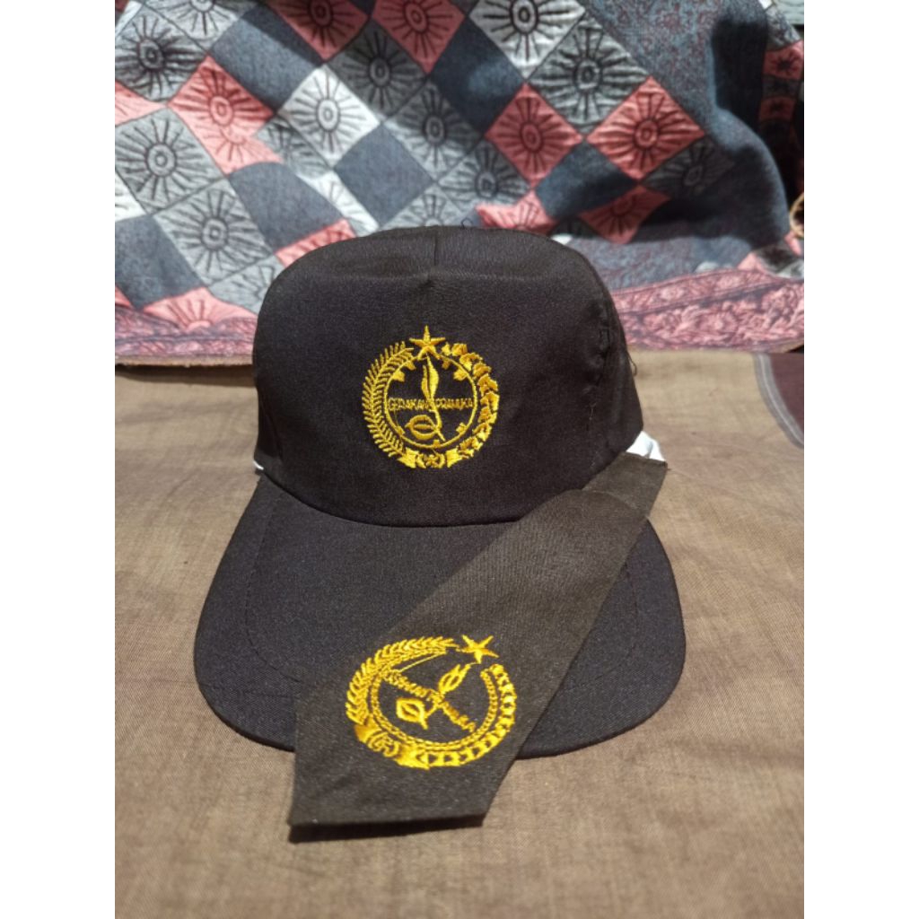 Jual TOPI PRAMUKA+DASI LAKI2 BORDIR COMPUTER JAHITAN RAPIH BELAKNG ...