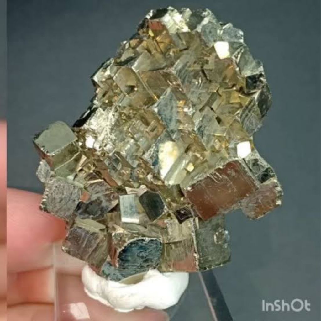 Jual LUMINA earth - Batu Pyrite Kristal Alam – Daya Tarik keberlimpahan ...