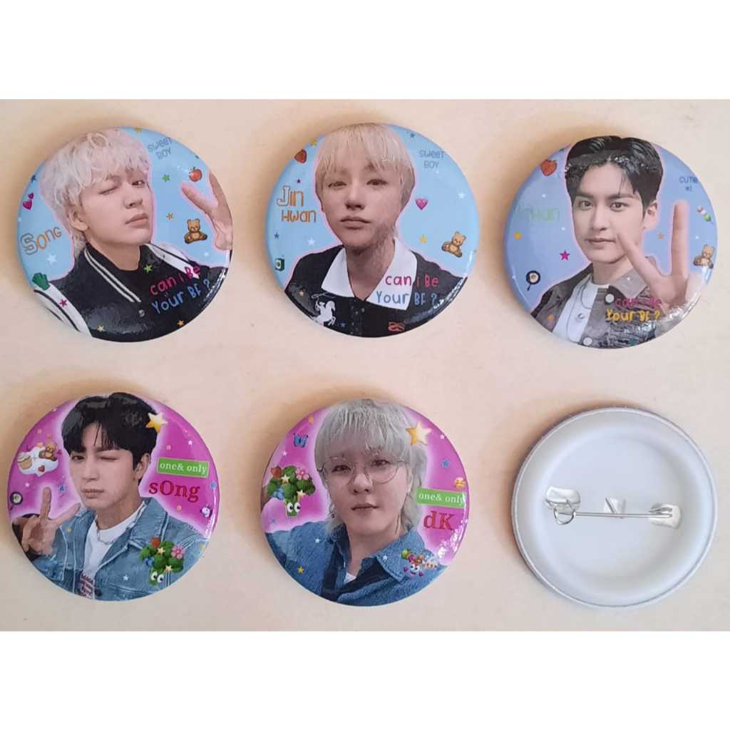 Jual Freebies PIN BROS Member Group IKON (Ikon 10th Anniversary ...