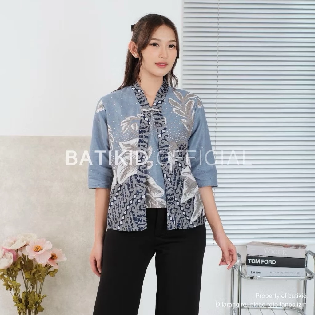 Gambar 5 Atasan Batik Wanita Katun Asli Blouse Bolero Kekinian Pekalongan