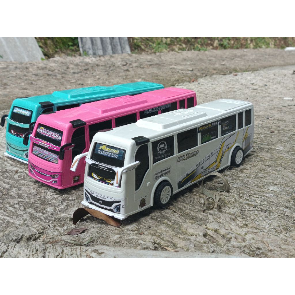 Jual miniatur bus basuri komang bus rkc udah modif | Shopee Indonesia