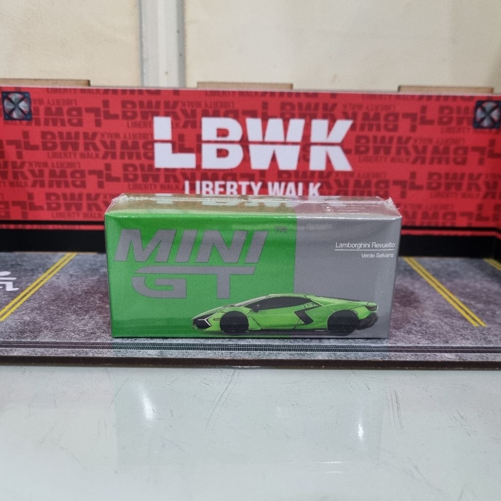 Miniature Mini GT 1/64 Lamborghini Revuelto Verde Selvans - Boîte Neuve Non Ouverte - Sortie Mars 2025