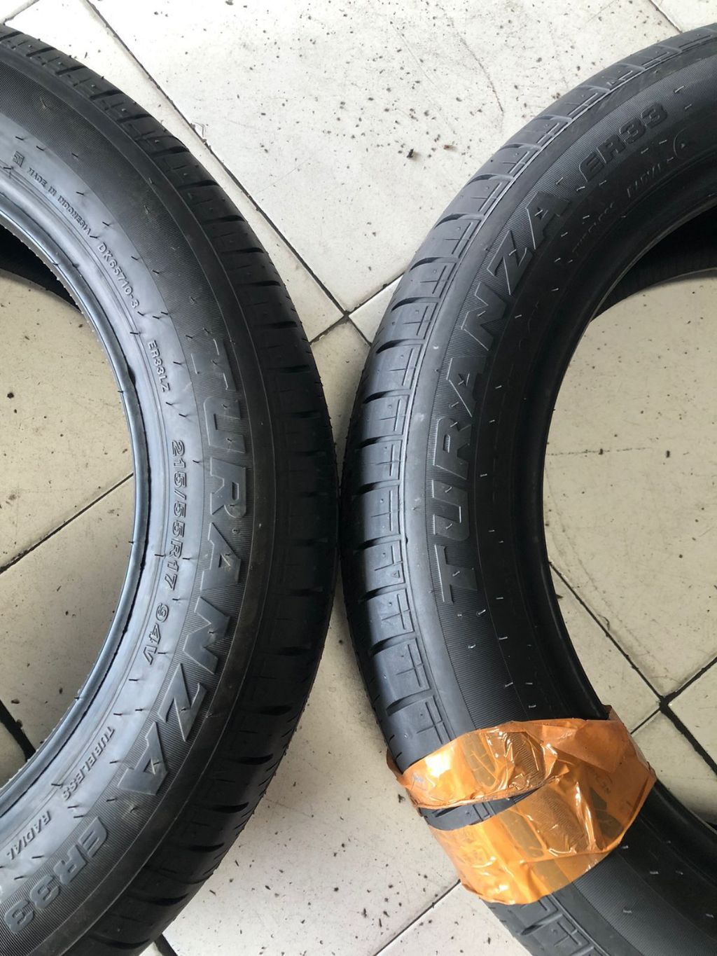 Jual Ban Mobil Bridgestone 215/55 R17 Turanza ER33 BS 215/55/17 ER33 ...