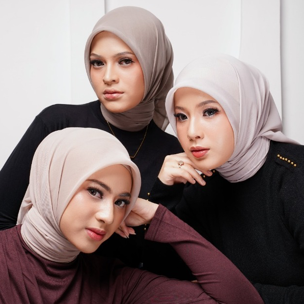 AQILLAH BY RIA Hijab Segiempat Paris Jepang Original Premium Nada Series Jahit Tepi
